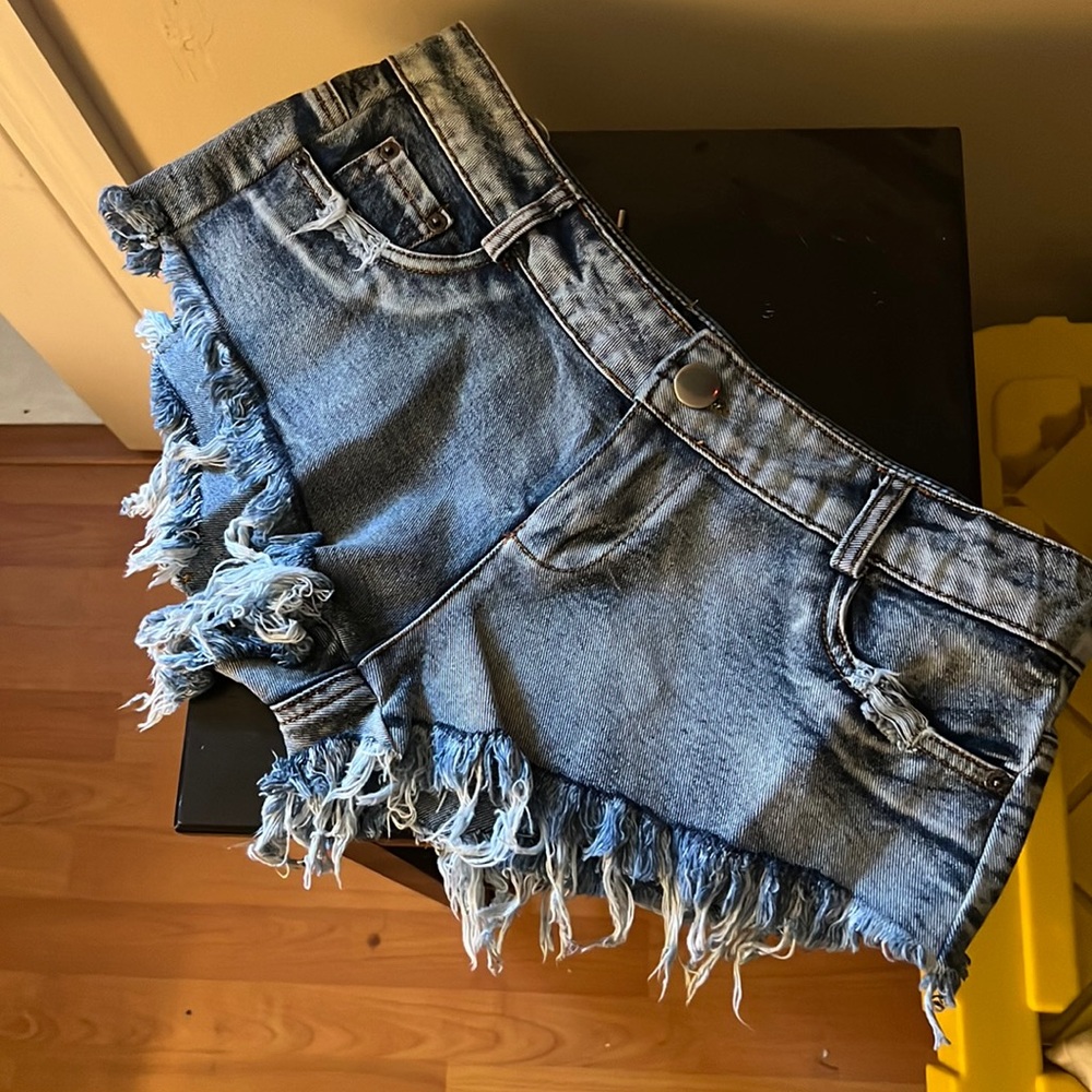 Size XL(12) denim booty shorts